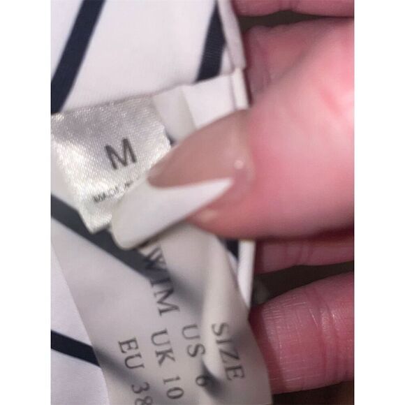 Zaful white/ Black Striped Bandeau High cut Cheeky Bikini   Size M - Picture 5 of 14